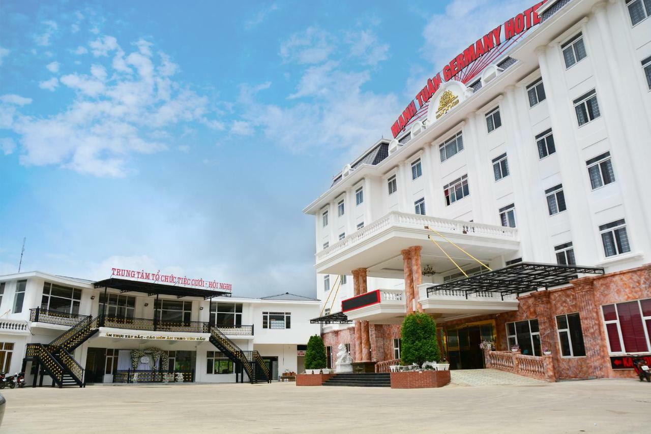 Manh Tuan Germany Hotel Моктяу Екстер'єр фото
